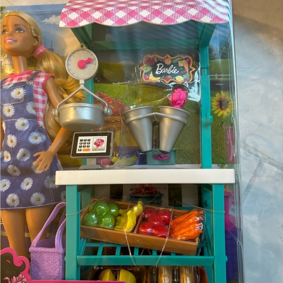 Barbie Farmers Market - Picture 4 of 4